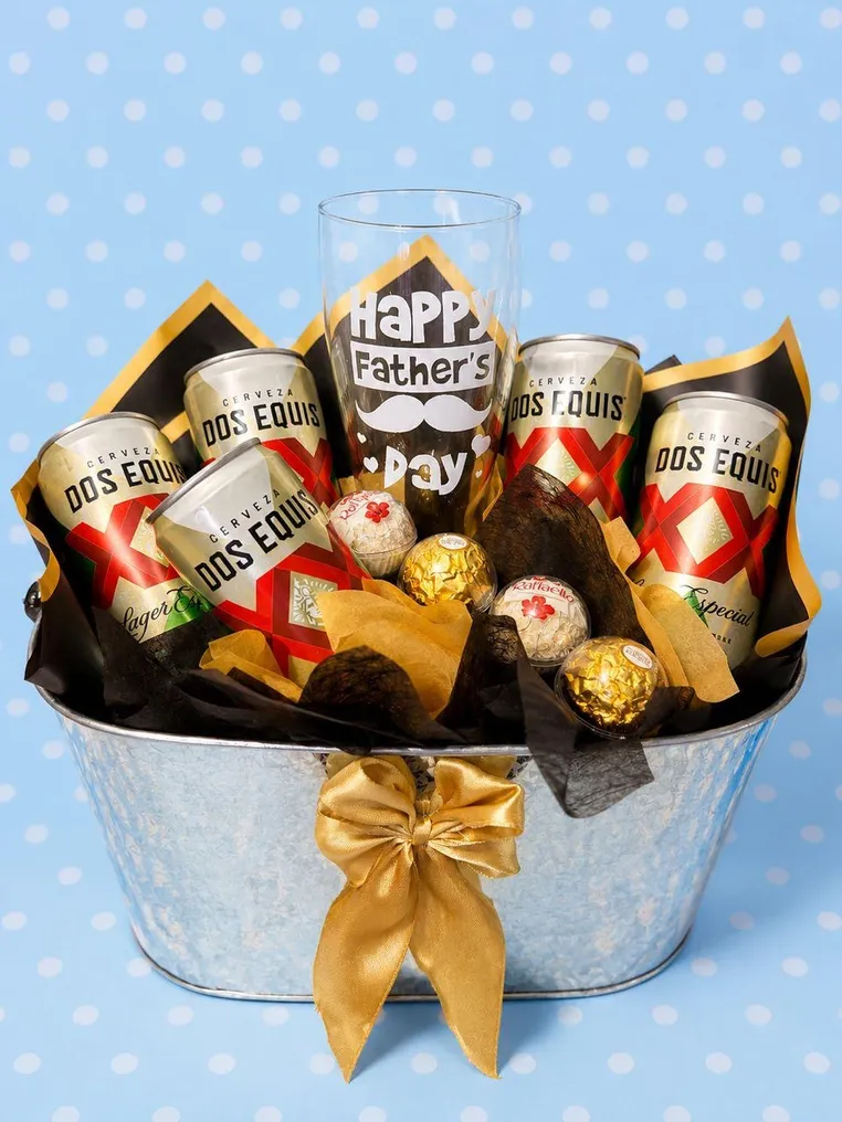 Canasta Happy Father’s Day en dos presentaciones reales